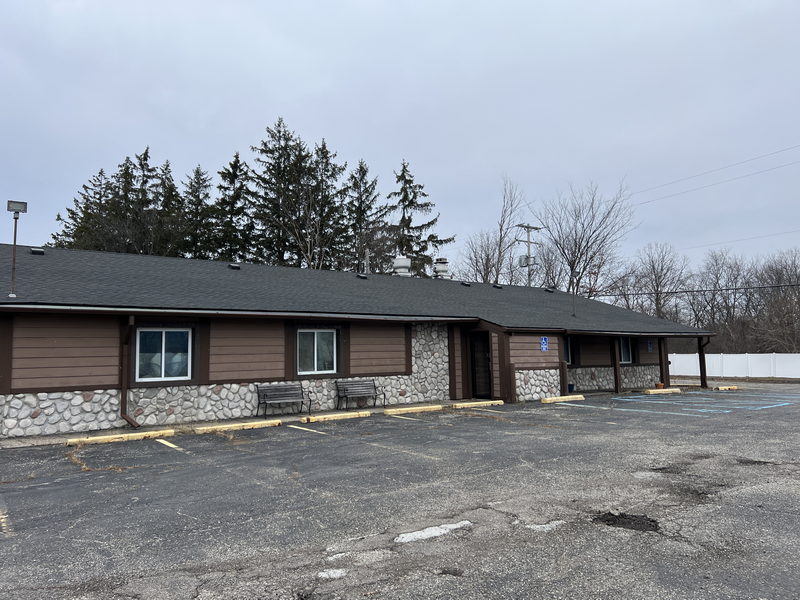 Loch Lomond Golf Club - Restaurant Next Door - Highway 54 Bar And Grill